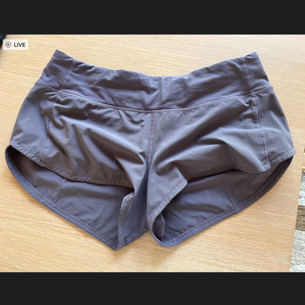 Lululemon Speed Up Low-Rise Lined Short 2.5" Cyber Violet (Purple) Size 6